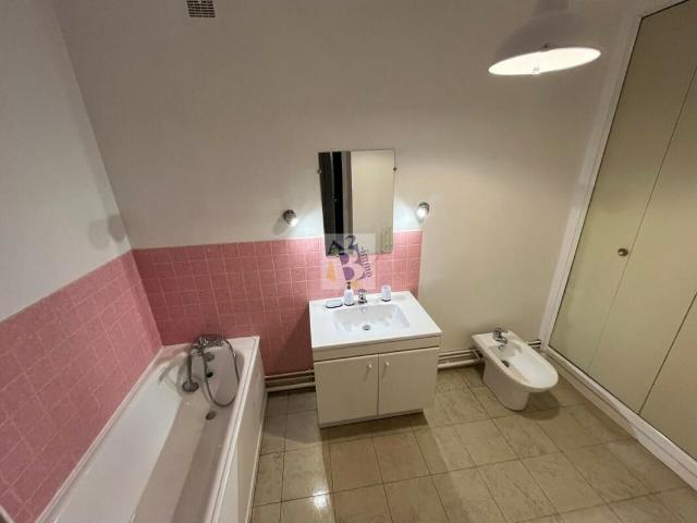 Appartement 3 pièces, 73 m² à louer à Angoulême 16000