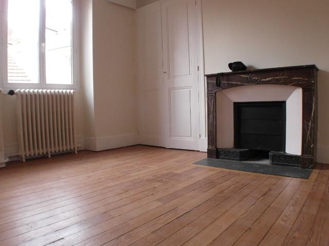 Appartement 3 pièces, 73 m² à louer à Grenoble 38000