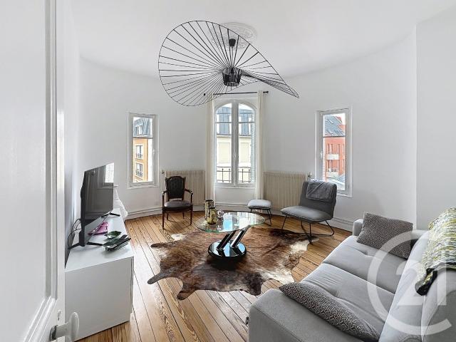 Appartement meublé 3 pièces 73 m²