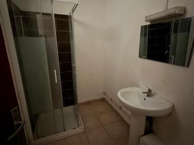 Appartement 3 pièces, 70 m² à louer à Tarascon 13150