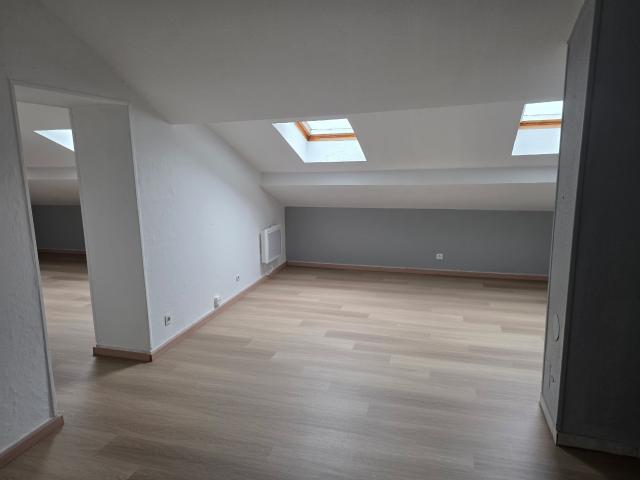Appartement 3 pièces, 70 m² à louer à Thiaucourt Regniéville 54470