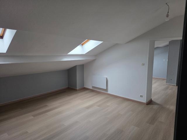 Appartement 3 pièces, 70 m² à louer à Thiaucourt Regniéville 54470