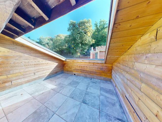 Appartement 3 pièces, 70 m² à louer à Unieux 42240