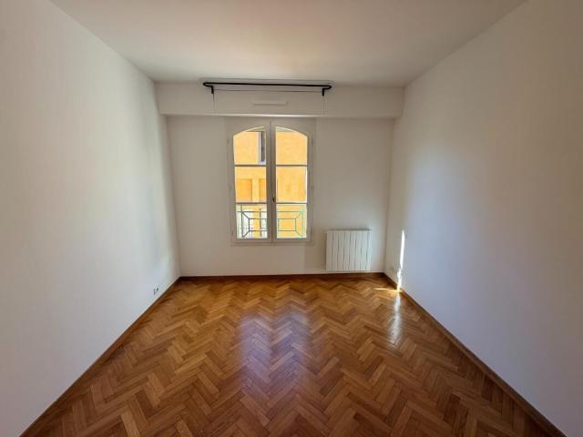 Appartement 3 pièces, 70 m² à louer à Aix en Provence 13100