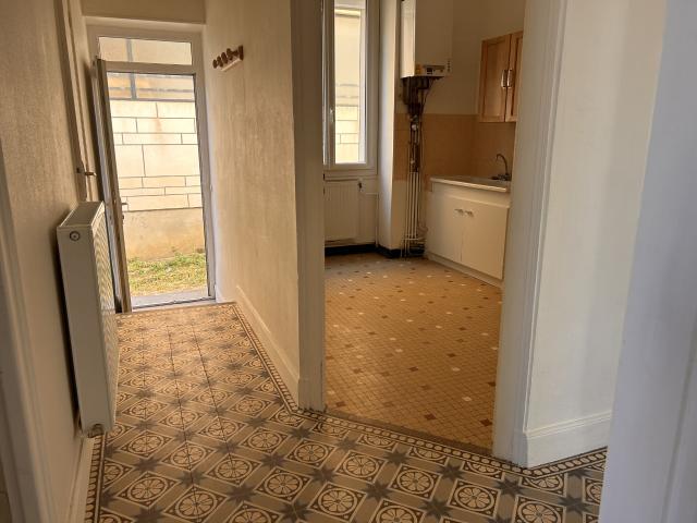 Appartement 3 pièces, 70 m² à louer à Argenton sur Creuse 36200