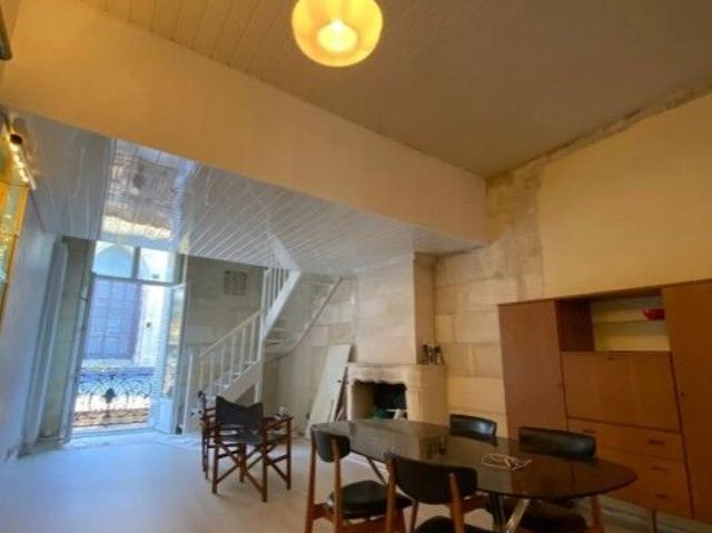 Appartement 3 pièces, 70 m² à louer à Bordeaux 33000