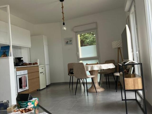 Appartement 3 pièces, 70 m² à louer à Cogolin 83310