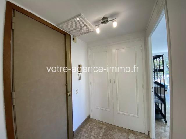 Appartement 3 pièces, 70 m² à louer à Nice 06000