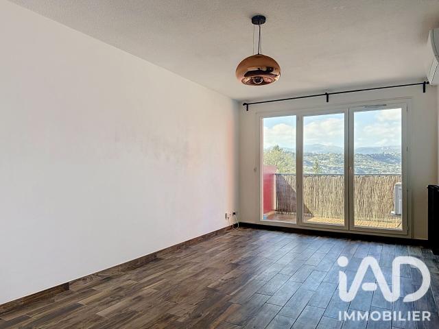 Appartement 3 pièces, 70 m² à louer à Nice 06200