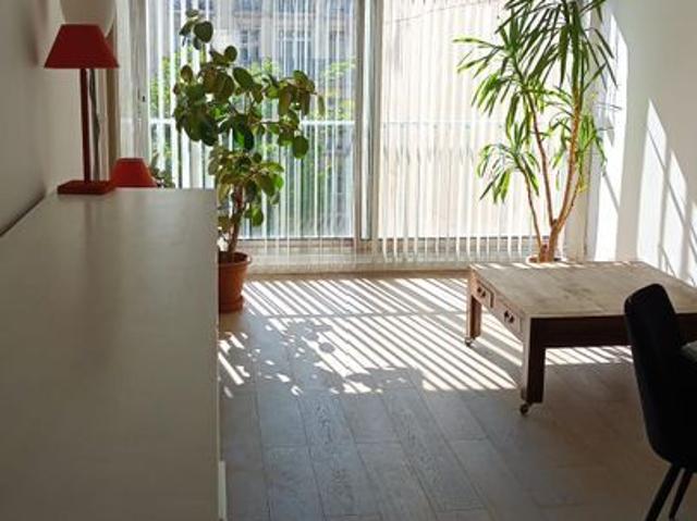 Appartement 3 pièces, 70 m² à louer à Paris 10 75010