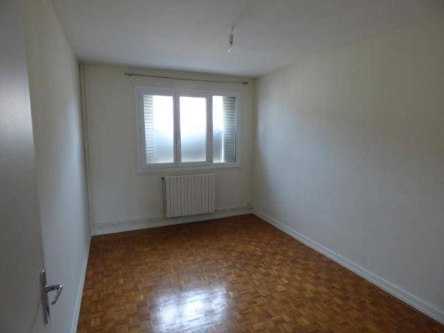 Appartement 3 pièces 71000 Mâcon