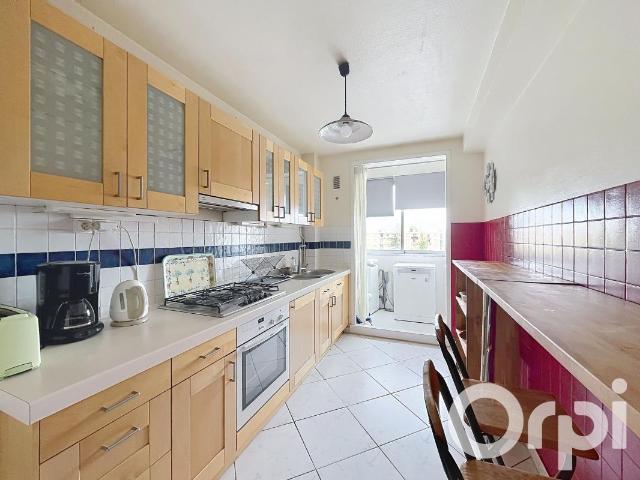 Appartement 3 pièces, 71 m² à louer à Villeurbanne 69100