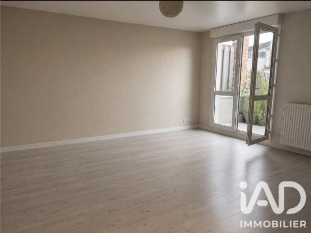 Appartement 3 pièces, 71 m² à louer à Achères 78260