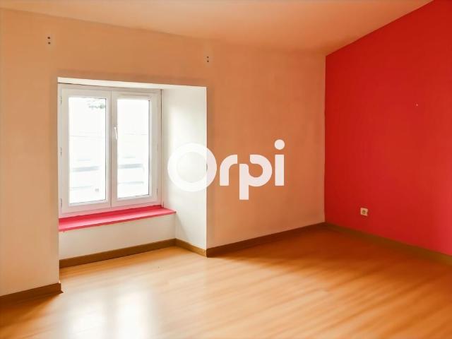 Appartement 3 pièces, 71 m² à louer à Chazelles sur Lyon 42140
