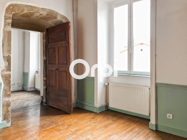 Appartement 3 pièces, 71 m² à louer à Chazelles sur Lyon 42140