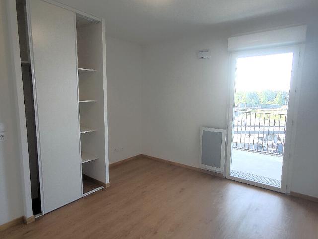 Appartement 3 pièces, 71 m² à louer à Lormont 33310