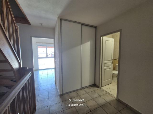 Appartement 3 pièces, 72 m² à louer à Valleiry 74520