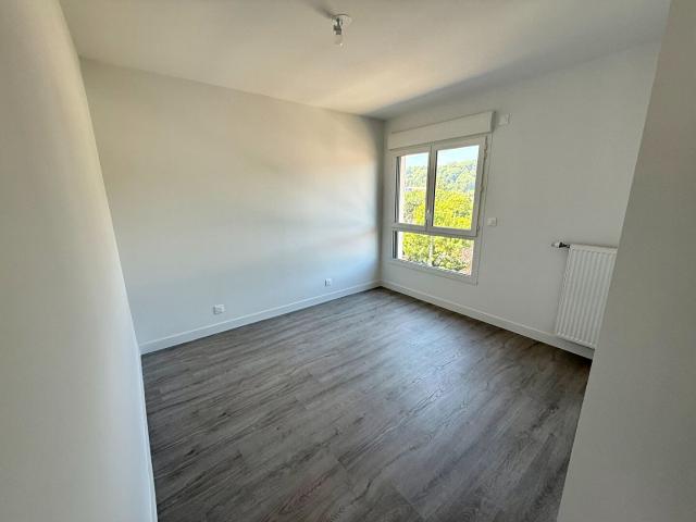 Appartement 3 pièces, 72 m² à louer à Aix les Bains 73100