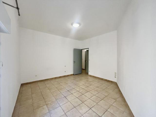 Appartement 3 pièces, 72 m² à louer à Bessan 34550