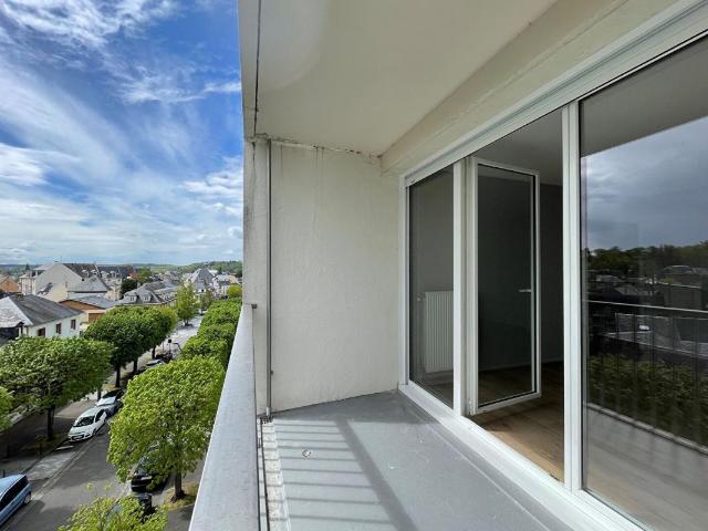 Appartement 3 pièces, 72 m² à louer à Évreux 27000