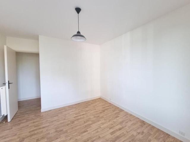 Appartement 3 pièces, 72 m² à louer à Joué lès Tours 37300