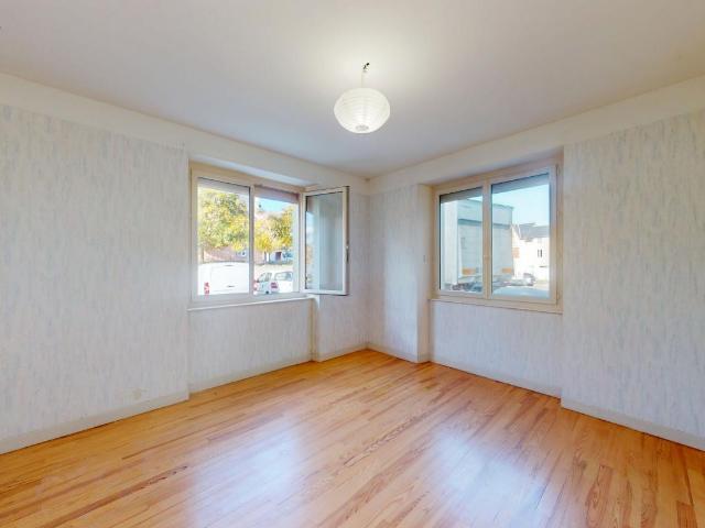 Appartement 3 pièces, 72 m² à louer à Naucelle 12800