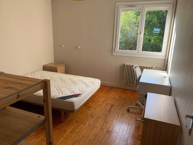 Appartement 3 pièces, 72 m² à louer à Saint Étienne 42000