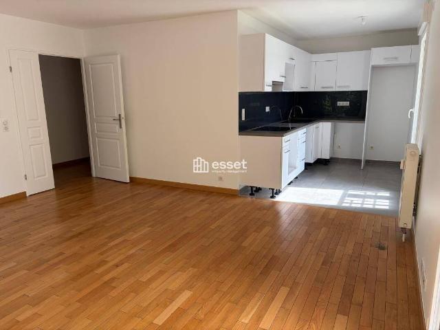 Appartement 3 Pièces 77.8m² à louer 2425 euros LEVALLOIS PERRE