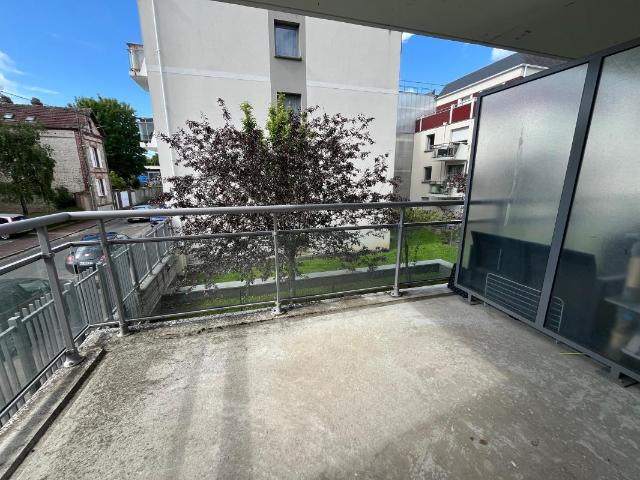 Appartement 3 pièces, 77 m² à louer à Évreux 27000