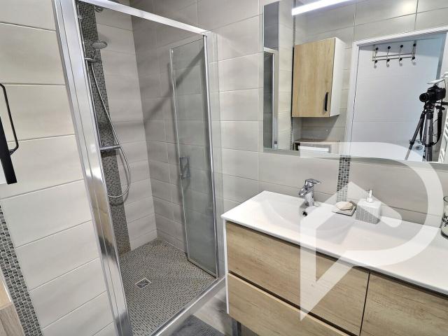 Appartement 3 pièces, 77 m² à louer à Foucherans 39100