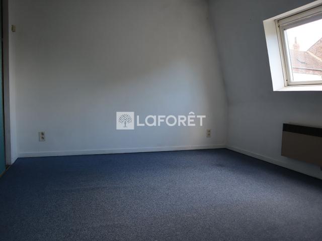 Appartement 3 pièces, 77 m² à louer à Lille 59000
