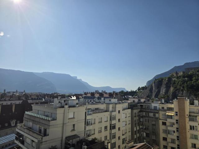 Appartement 3 pièces 77 m²