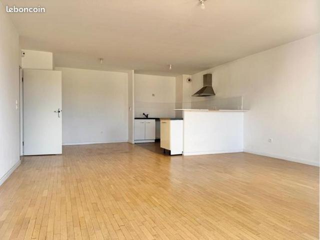Appartement 3 pièces 77 m²