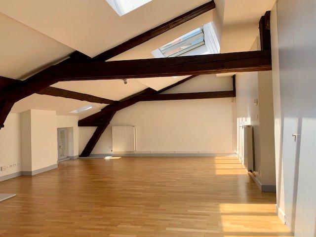 Appartement 3 pièces 77 m²