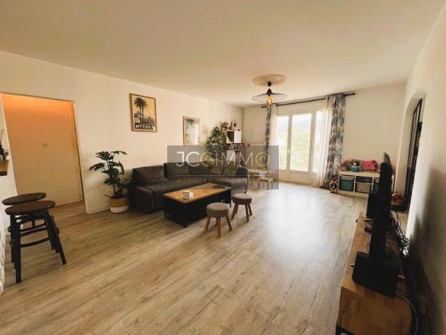 Appartement 3 Pièces 77 m²