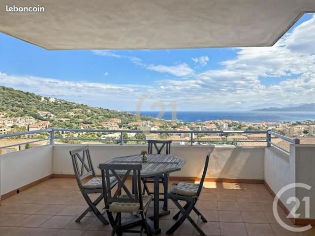 Appartement 3 pièces 77 m²