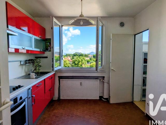 Appartement 3 pièces 77 m²