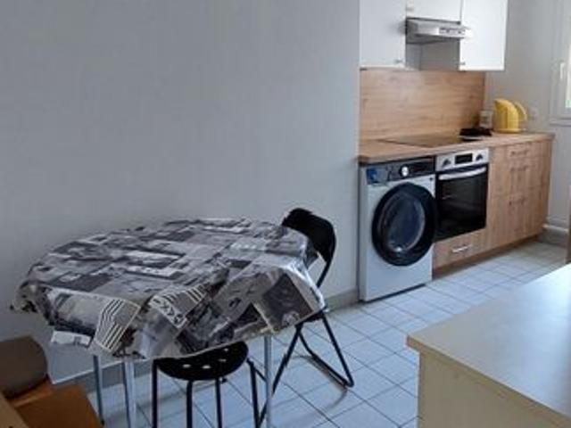 Appartement 3 pièces, 74 m² à louer à Chaville 92370