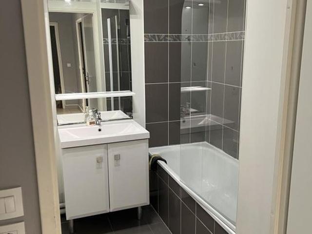Appartement 3 pièces, 74 m² à louer à Drancy 93700