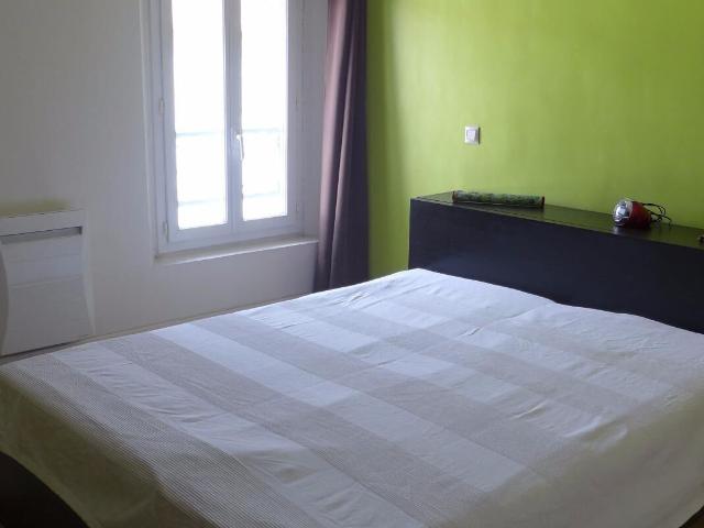 HYERES CENTRE T3 MEUBLE de 74.04 m2