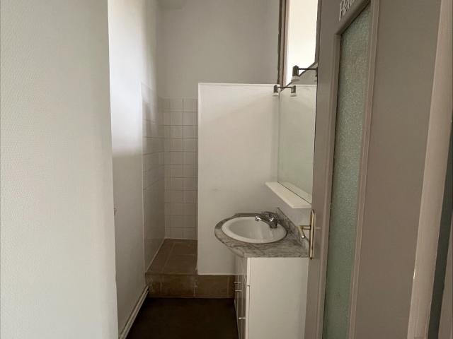 Appartement 3 pièces, 74 m² à louer à Poitiers 86000