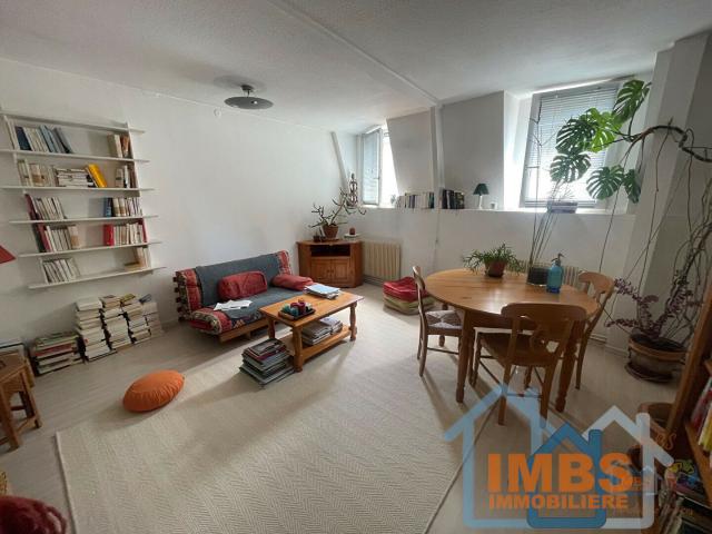 Appartement 3 pièces 74 m²