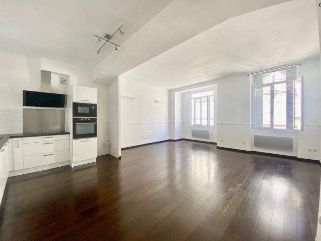Appartement 3 pièces 74 m²