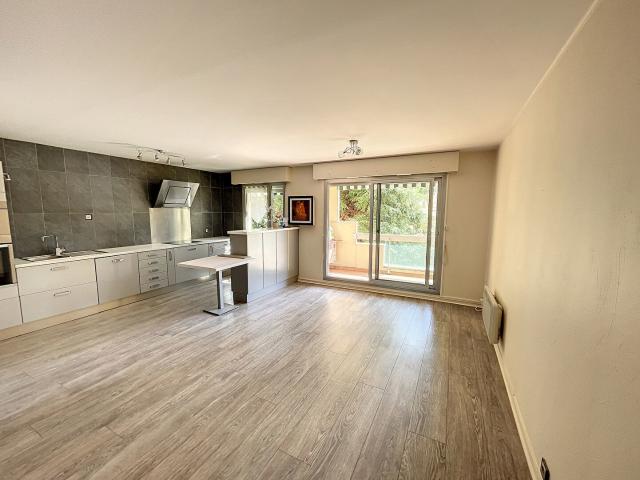 Appartement 3 pièces 74 m²