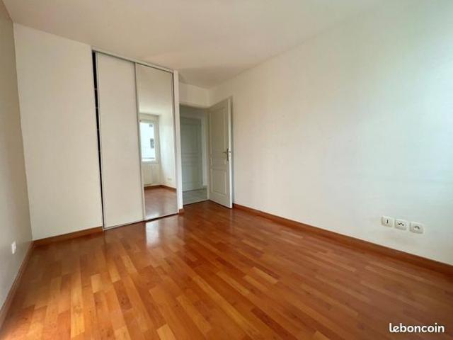 Appartement 3 pièces 74 m²