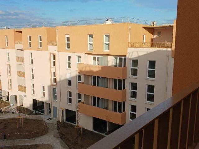 Appartement / 3 pièces / 75.08 m2