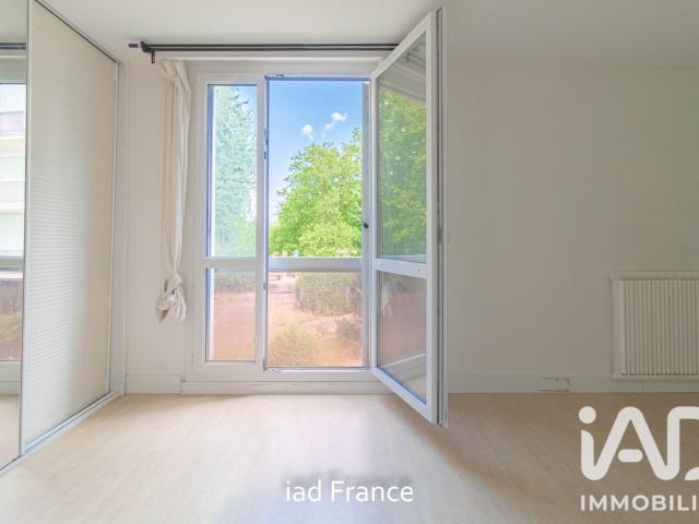 Appartement 3 pièces, 75 m² à louer à Élancourt 78990
