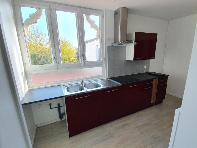 Appartement 3 pièces, 75 m² à louer à Marmande 47200