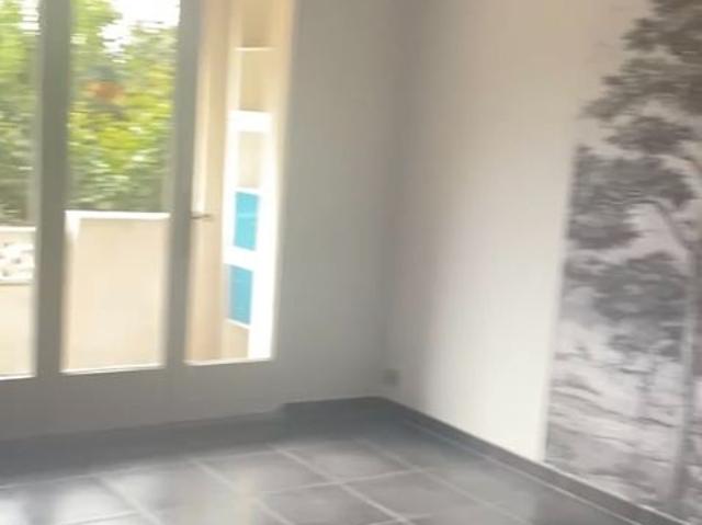Appartement 3 pièces, 75 m² à louer à Ollioules 83190