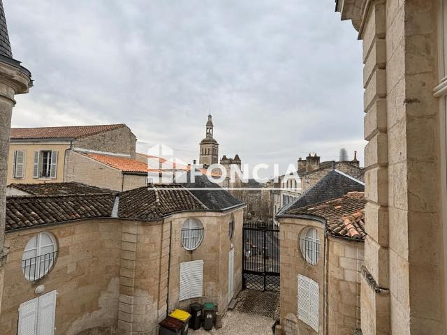 Appartement 3 pièces 75 m²